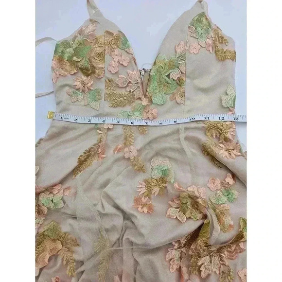 Xenia Boutique Women's 4 Emelia Embroidered Floral Low Plunge Mini Dress - Picture 4 of 7